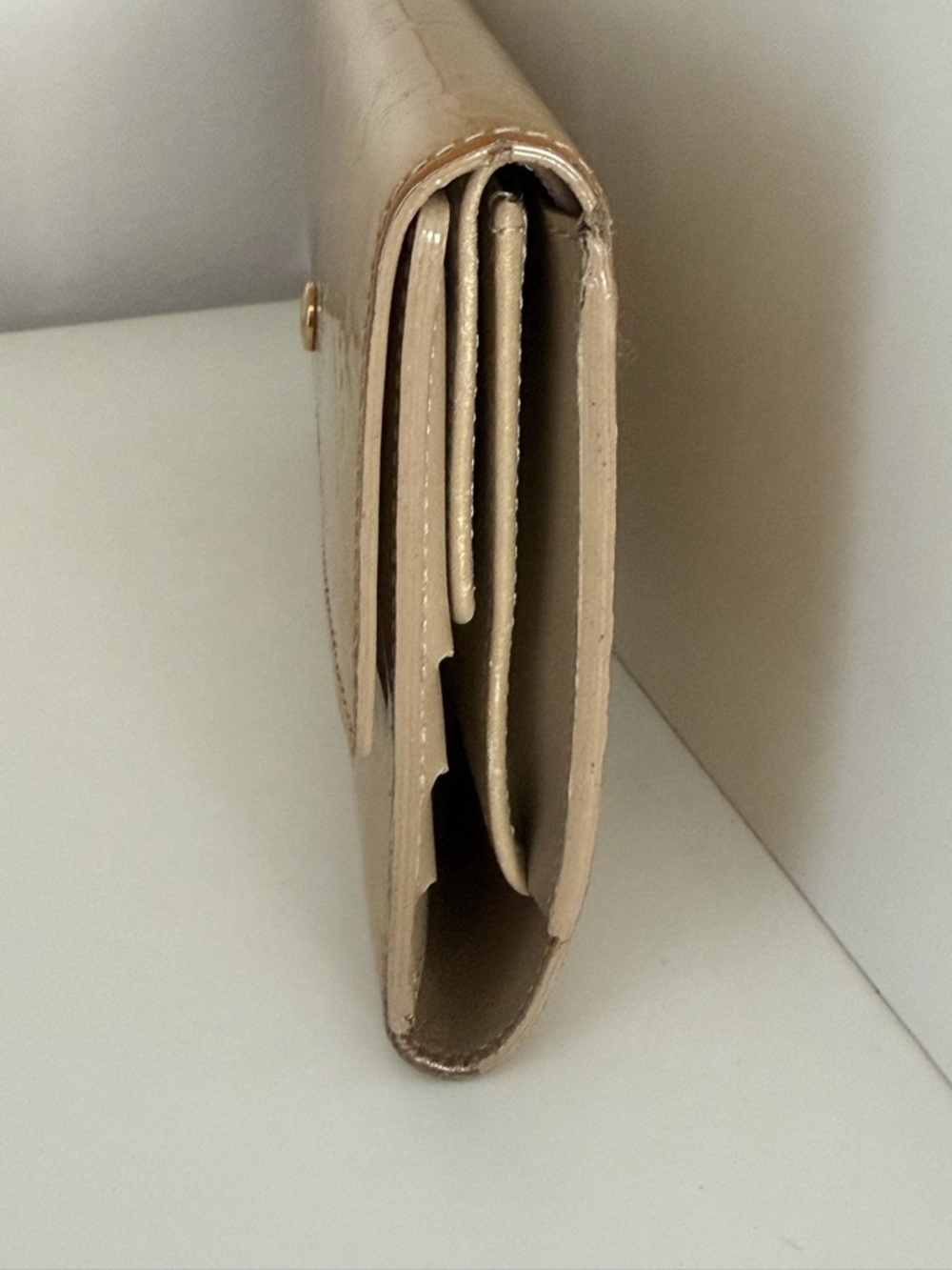 Louis Vuitton Gold Vernis Monogram Long Wallet - Picture 3 of 9